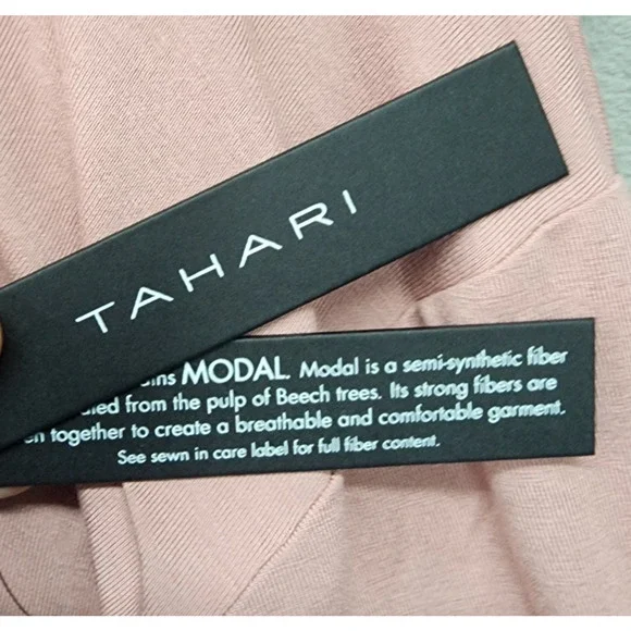 NWT Tahari Women’s Knit Top XL Pink V-Neck 3/4 Sleeve Stretch Pullover Casual - Picture 11 of 11